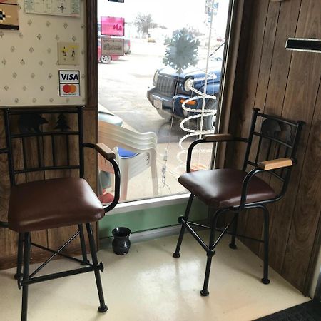 Motel Grand Chadron Εξωτερικό φωτογραφία