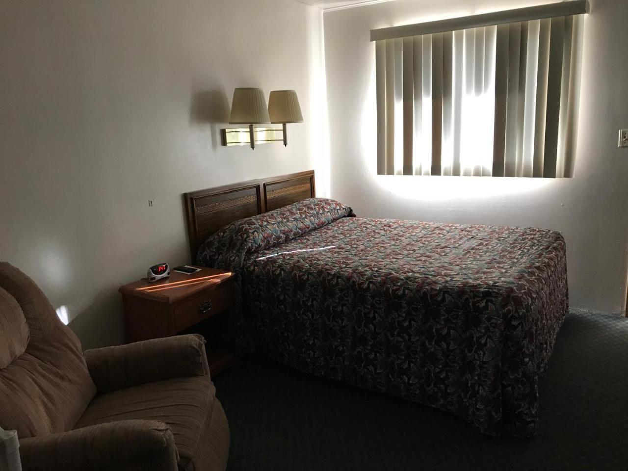 Motel Grand Chadron Εξωτερικό φωτογραφία