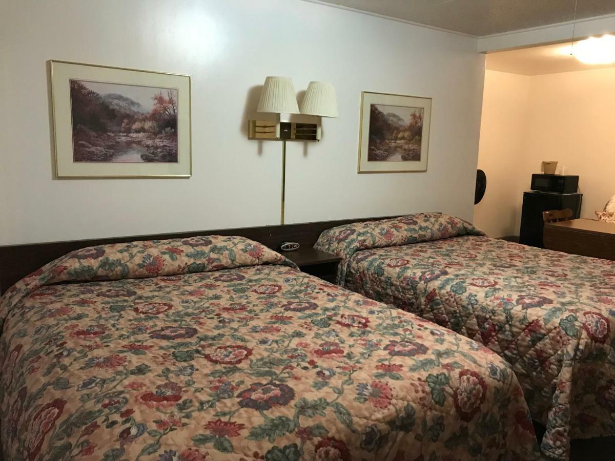 Motel Grand Chadron Εξωτερικό φωτογραφία