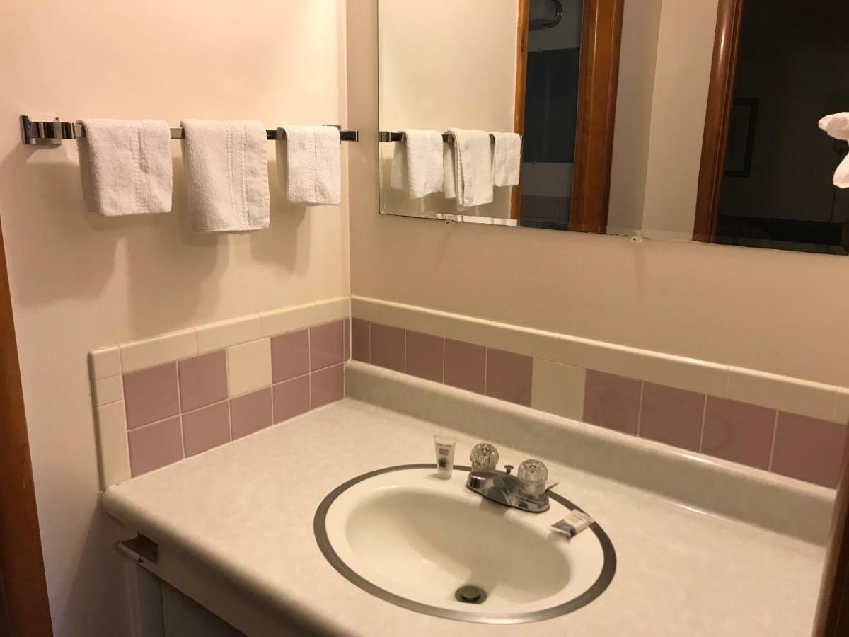 Motel Grand Chadron Εξωτερικό φωτογραφία