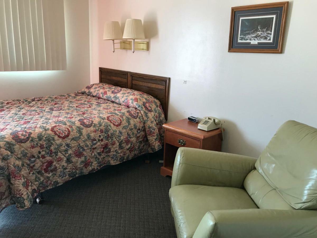 Motel Grand Chadron Εξωτερικό φωτογραφία