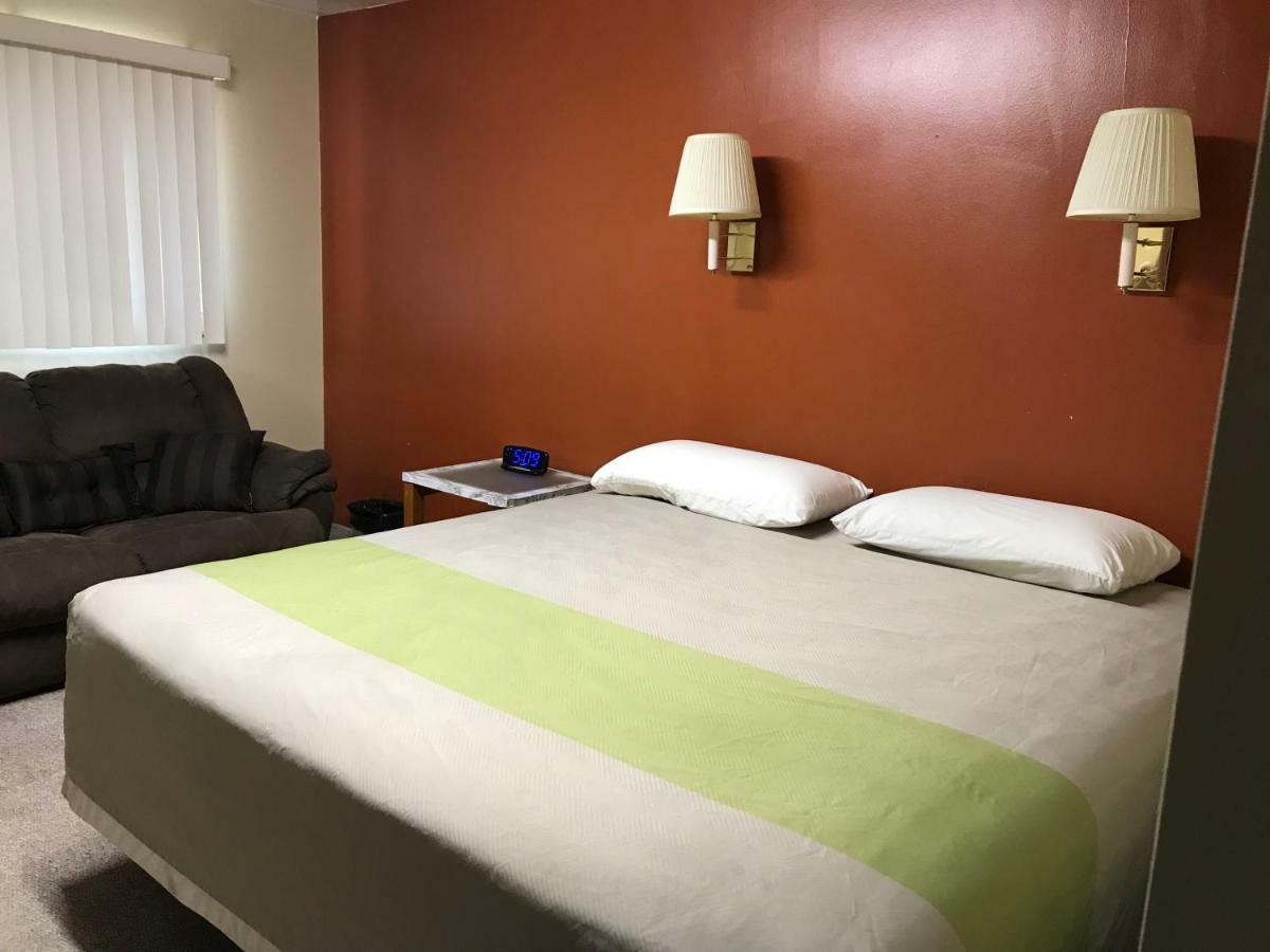 Motel Grand Chadron Εξωτερικό φωτογραφία