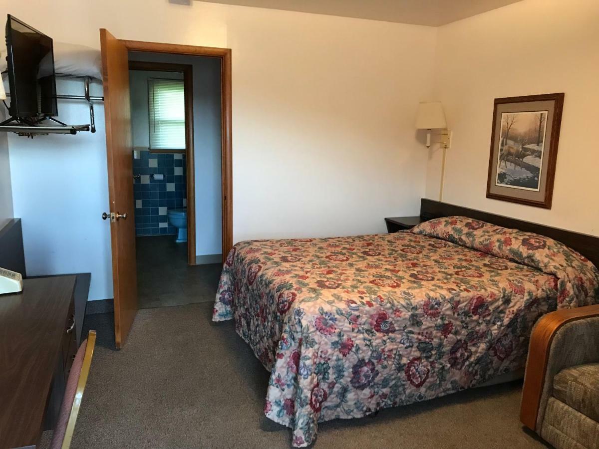 Motel Grand Chadron Εξωτερικό φωτογραφία